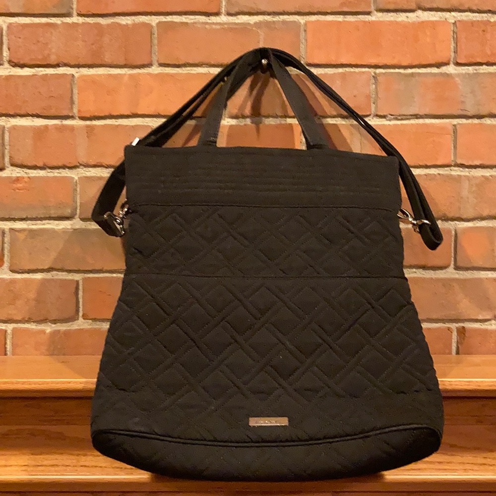 Euc Vera Bradley black quilted purse